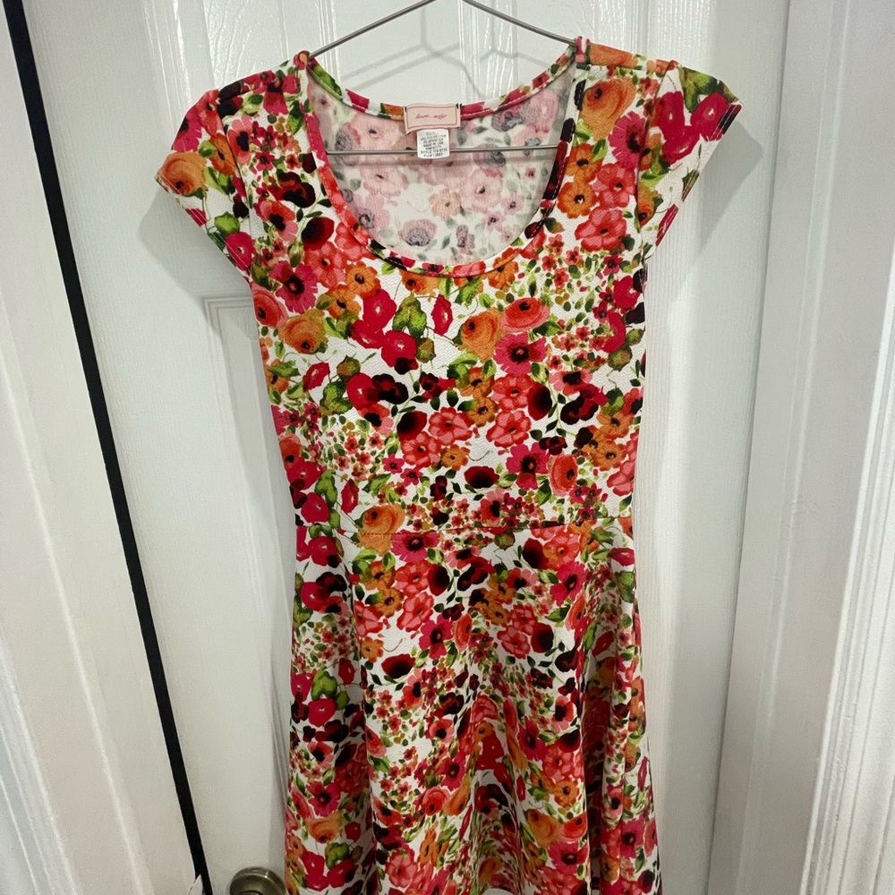 Floral Cap Sleeve Dress size small by love…ady